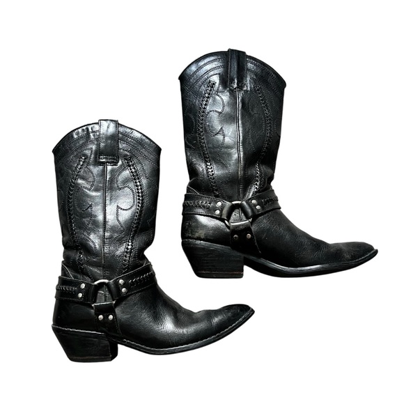 Shoes - Black Western Cowboy 2 Inch Heeled Mid-Calf Boots Size 8